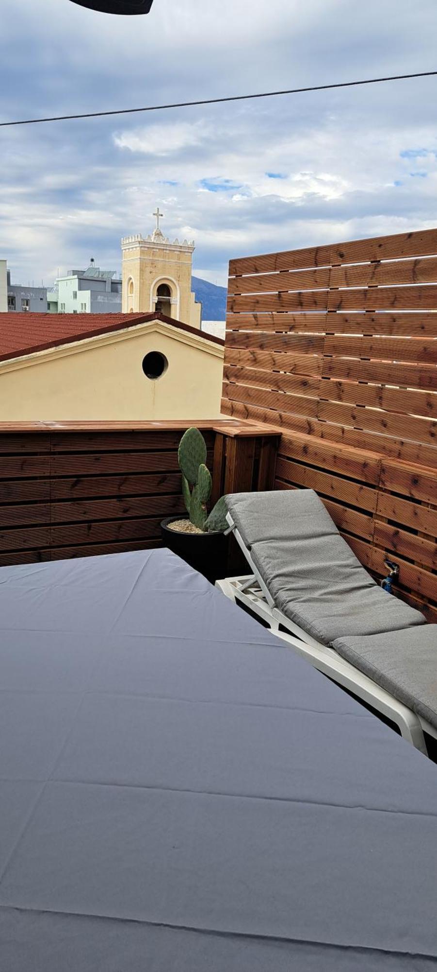 Pietra Mare Suites Patras Exteriör bild